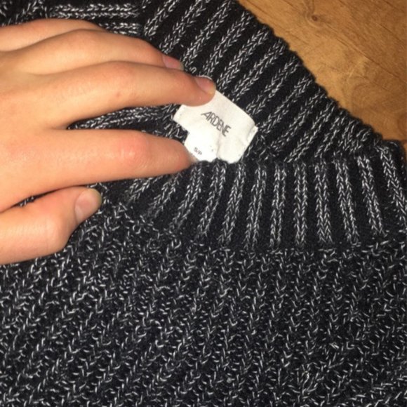 Knit Sweater - Picture 3 of 4